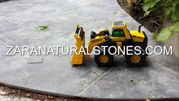 Antique Black Flagstone Pavers