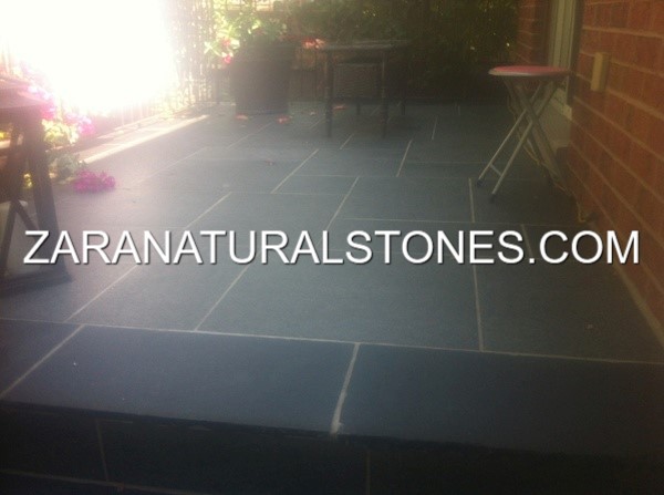 Jet Black Flagstone Pavers