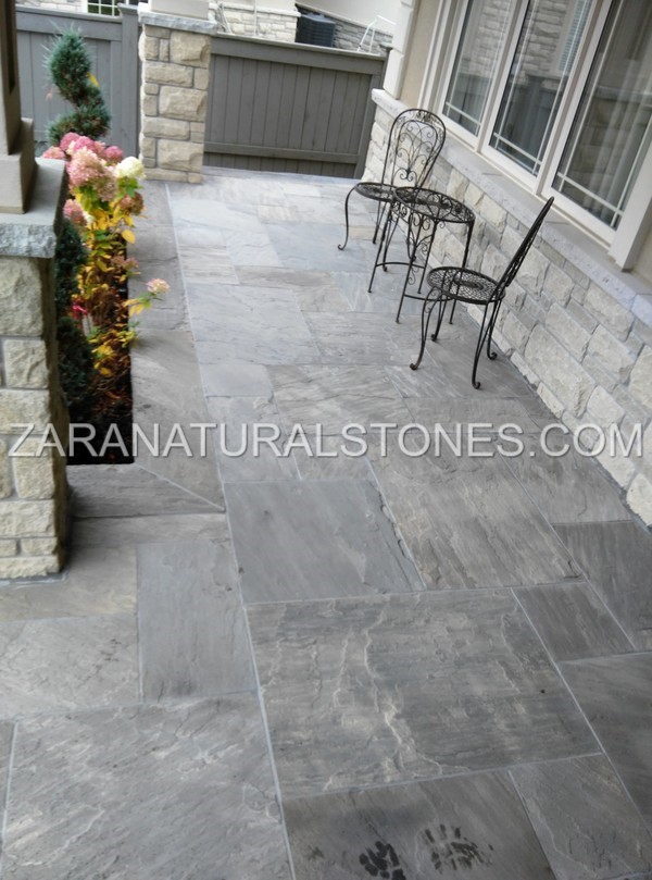 Imperial Black Tumbled Flagstone Pavers